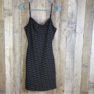 Cotton Candy LA Size Small Adjustable Spaghetti Strap Side Zip Mini Floral Dress